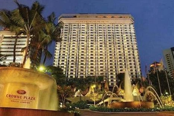 Crowne Plaza Mutiara Packages