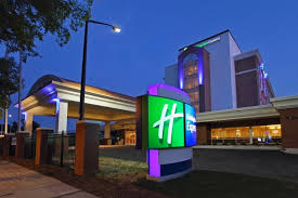 Book Hotels Packages for Masters Tournament - Click Here!